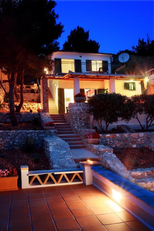 Villa Sol Vinišće エクステリア 写真